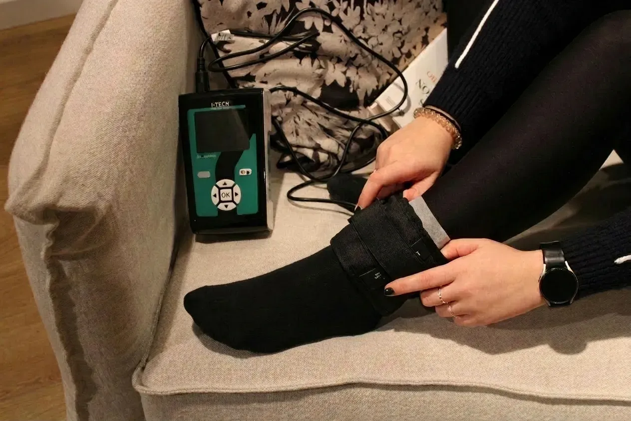 Magnetoterapia para edema óseo: cómo ayudar al hueso a recuperarse en casa