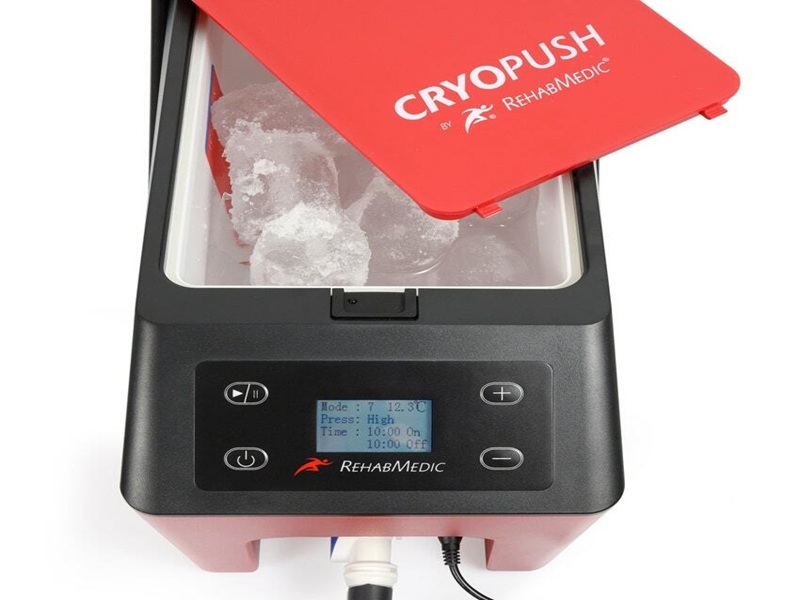 Equipo de crioterapia CryoPush con accesorios para alquiler